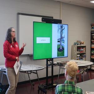 October 26 Tree Planting Workshop 4-800x600.JPG